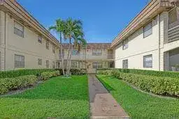 2 bedroom 2 bath Residential Lease for rent at 81 SAXONY B # 81, Delray Beach FL 33446