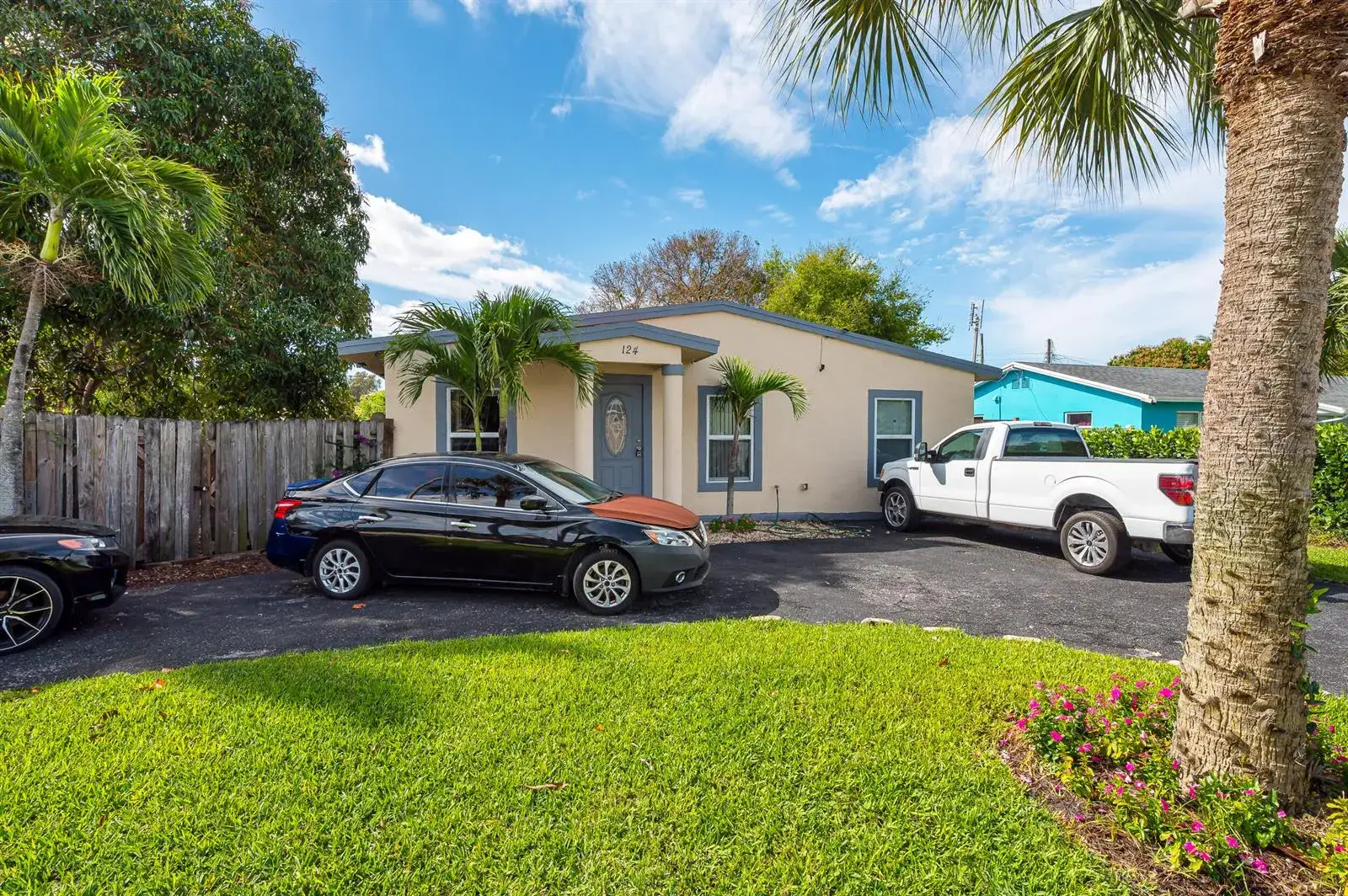 3 bedroom 2 bath Residential for sale at 124 SW 10TH Avenue, Boynton Beach FL 33435