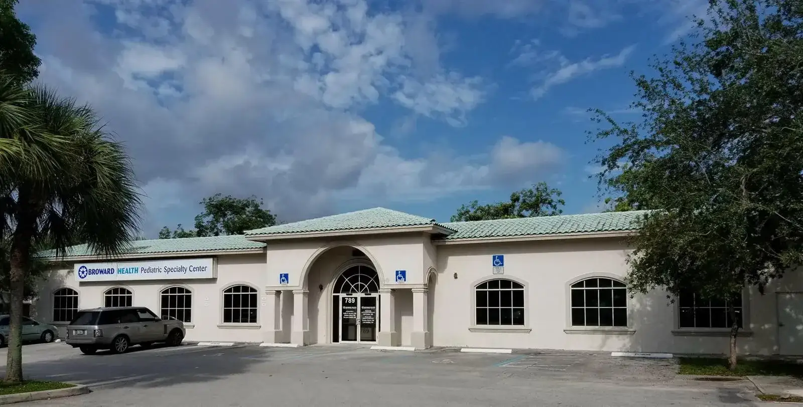 Commercial Sale for sale at 789 S Federal Highway S, Fort Lauderdale FL