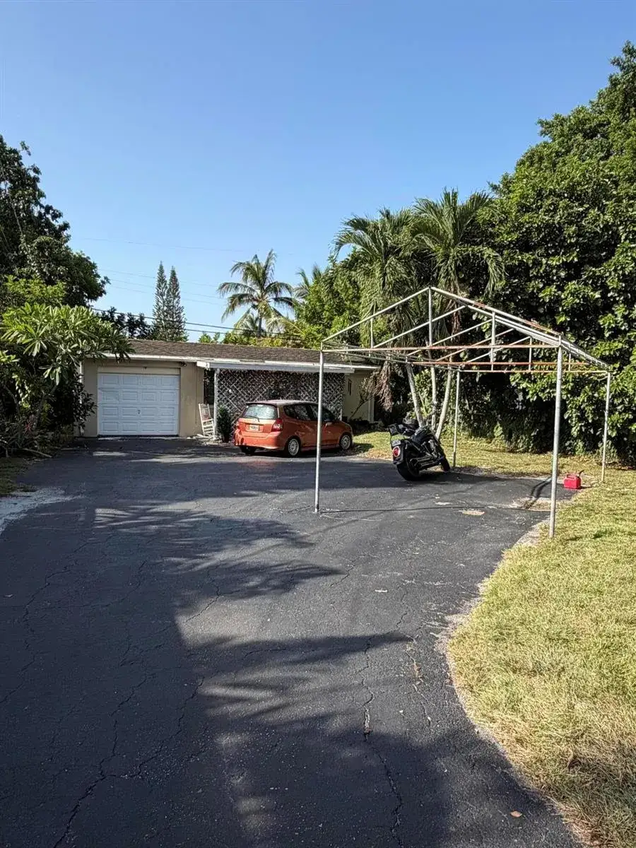 2647 PIERCE Street, Hollywood FL 33020