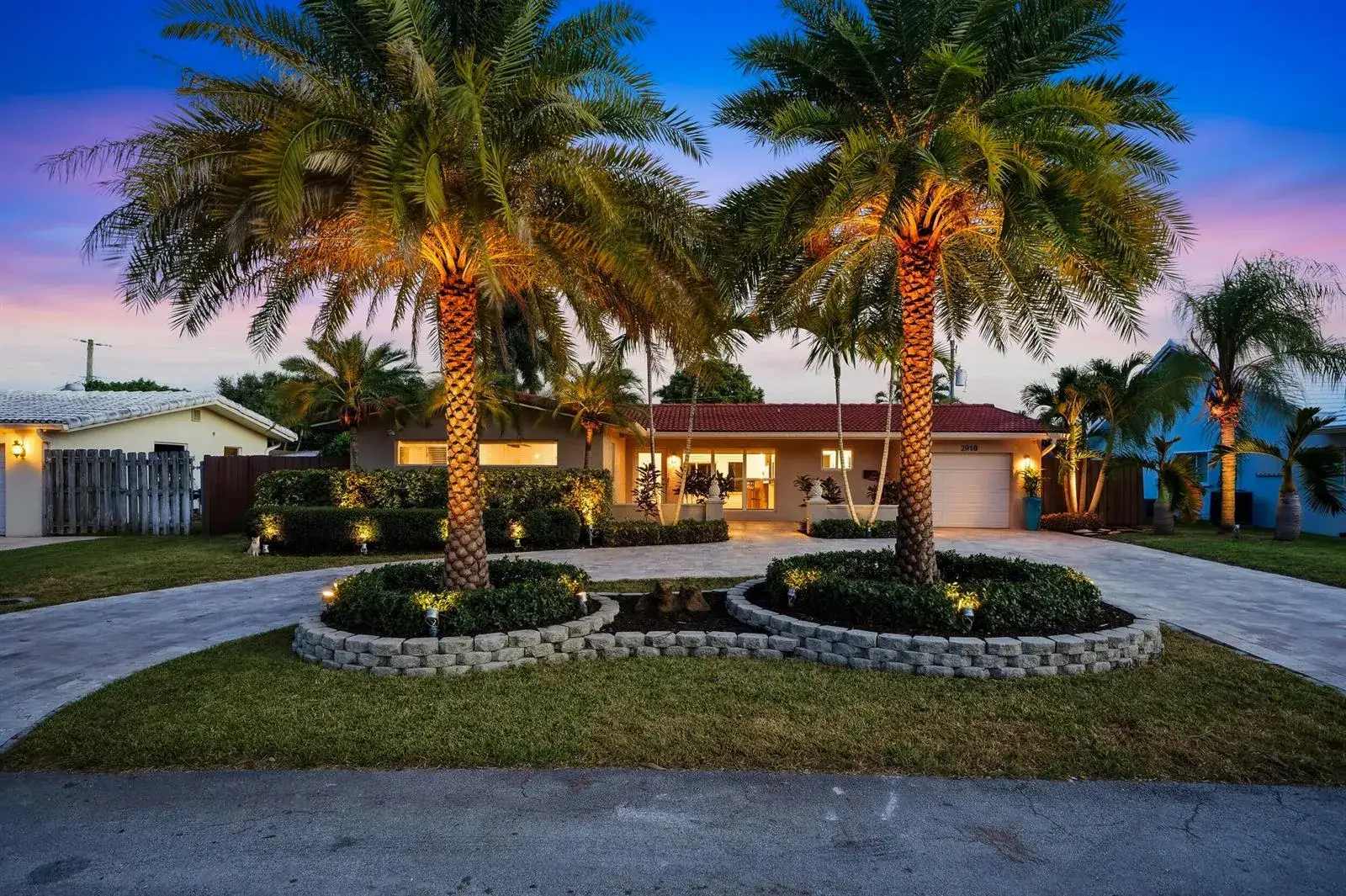 3 bedroom 2 bath Residential for sale at 2010 NE 31ST Street, Lighthouse Point FL 33064