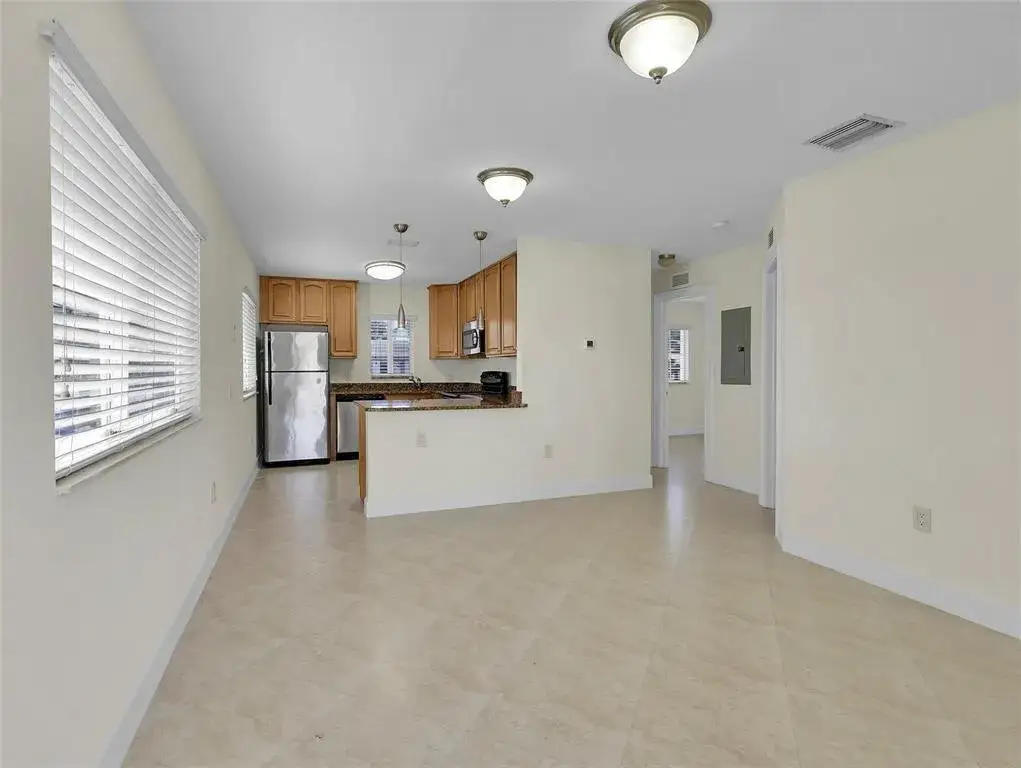 2 bedroom 2 bath Residential Lease for rent at 410 SW 15TH Street # 207, Pompano Beach FL 33060