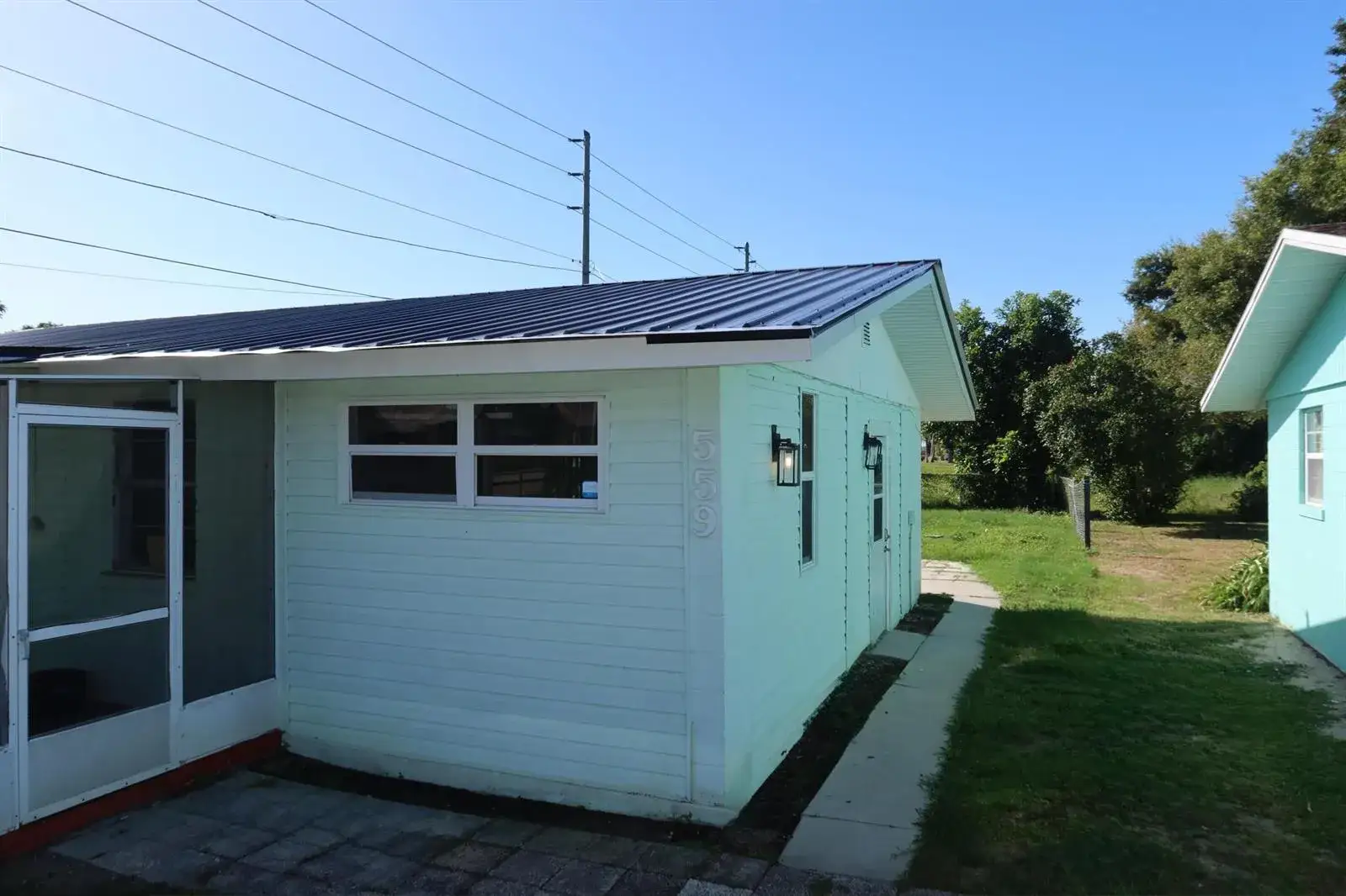 2 bedroom 1 bath Residential for sale at 559 Nasturtium Avenue, Sebring FL 33870