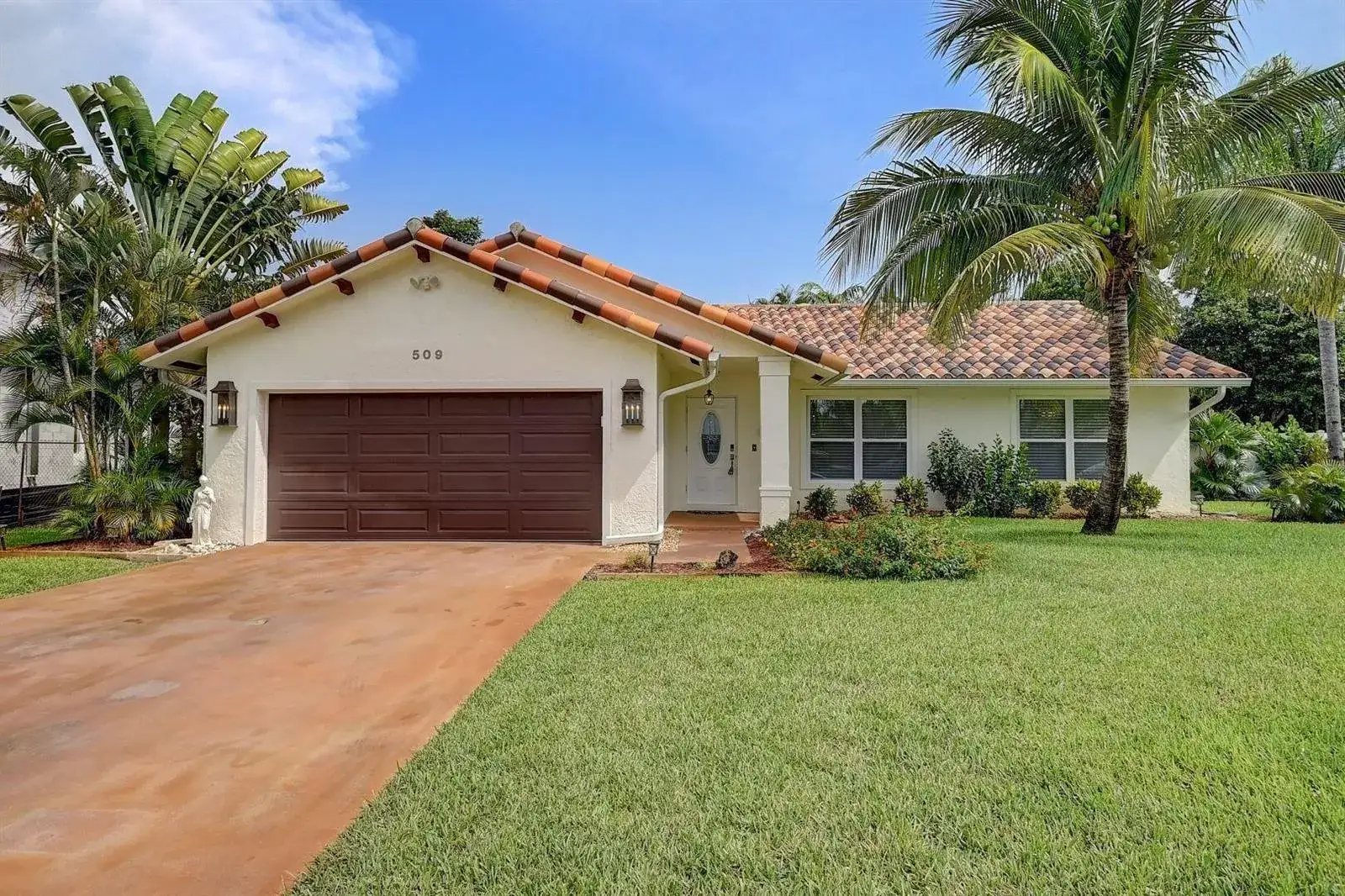 3 bedroom 2 bath Residential Lease for rent at 509 ELDORADO Lane, Delray Beach FL 33444
