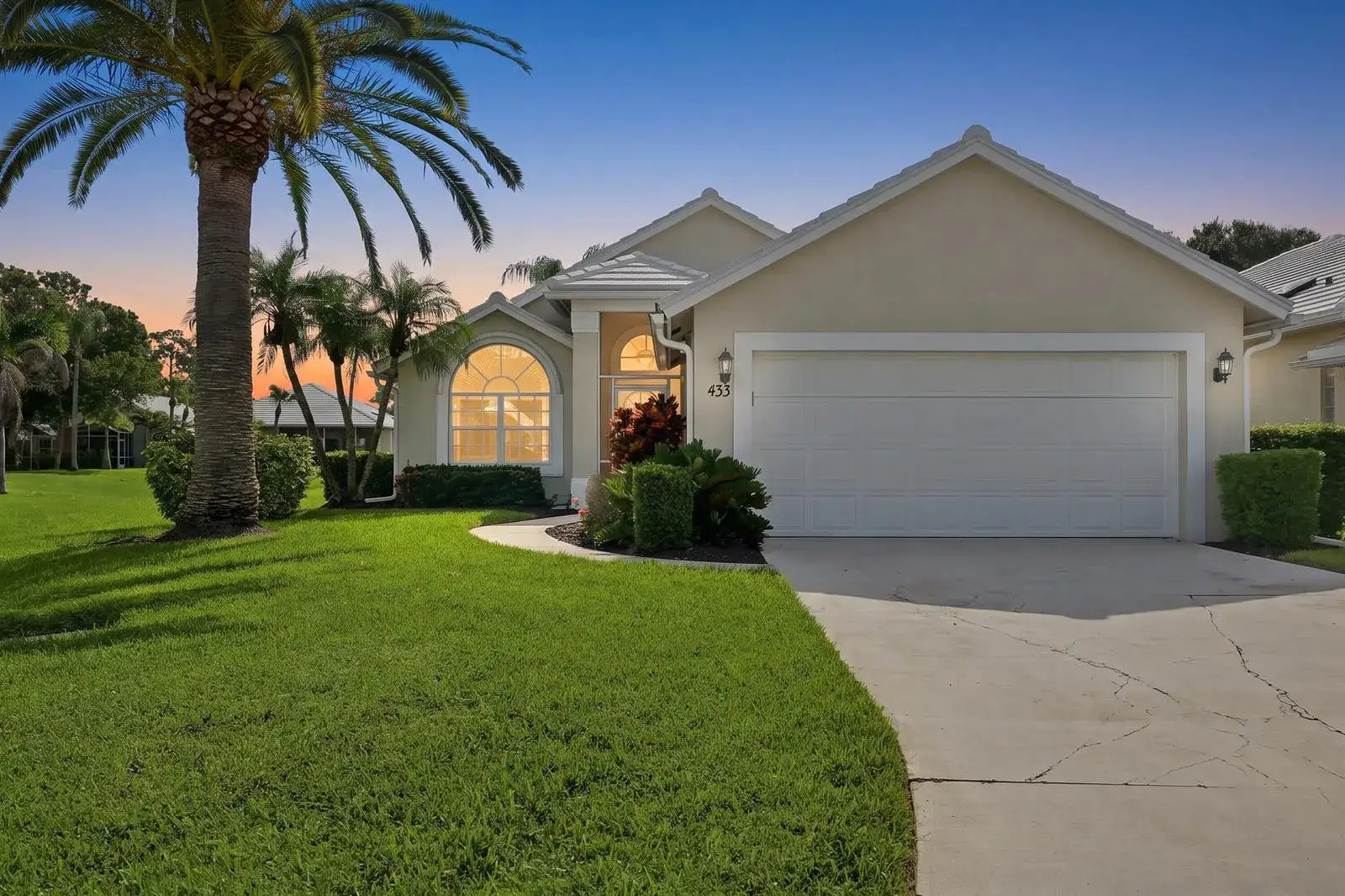 2 bedroom 2 bath Residential for sale at 433 SW Fairway Lake, Port St. Lucie FL 34986