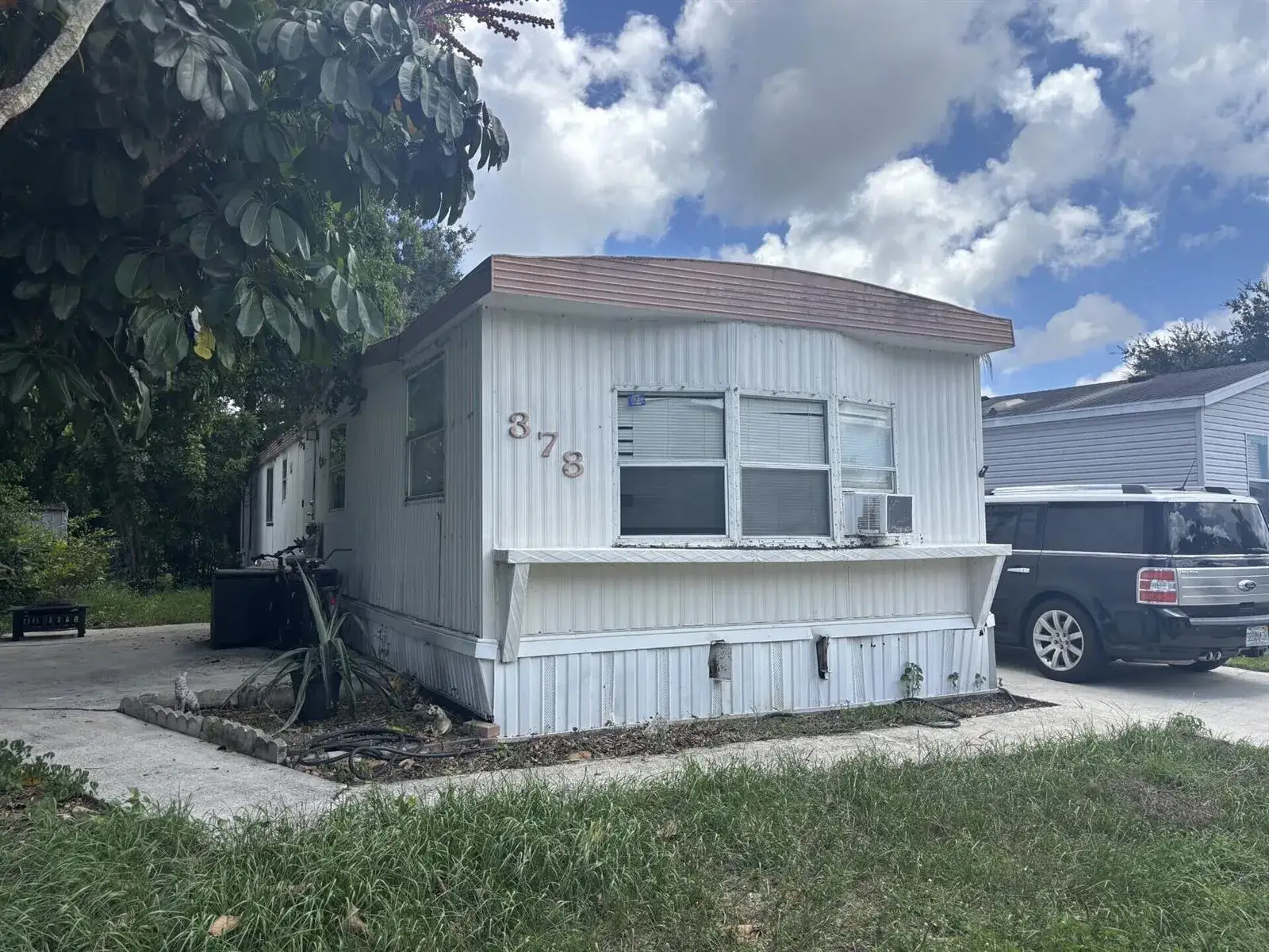 3 bedroom 2 bath Residential for sale at 378 Pebblestone Court, Coconut Creek FL 33073