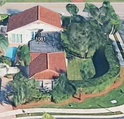 3 bedroom 2 bath Residential for sale at 1081 BEL AIRE Drive E, Pembroke Pines FL 33027