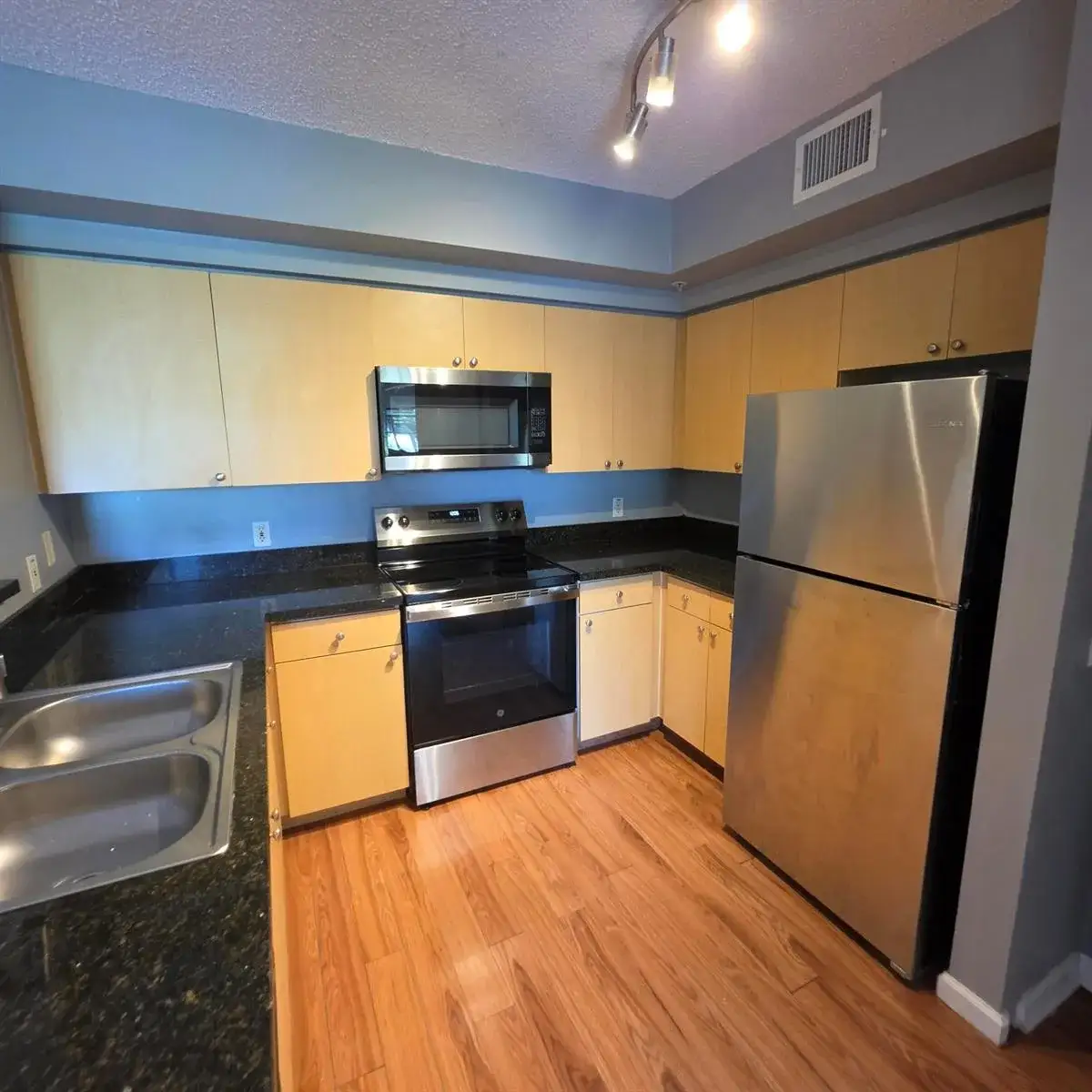 2 bedroom 2 bath Residential Lease for rent at 1919 Van Buren Street # 404a, Hollywood FL 33020