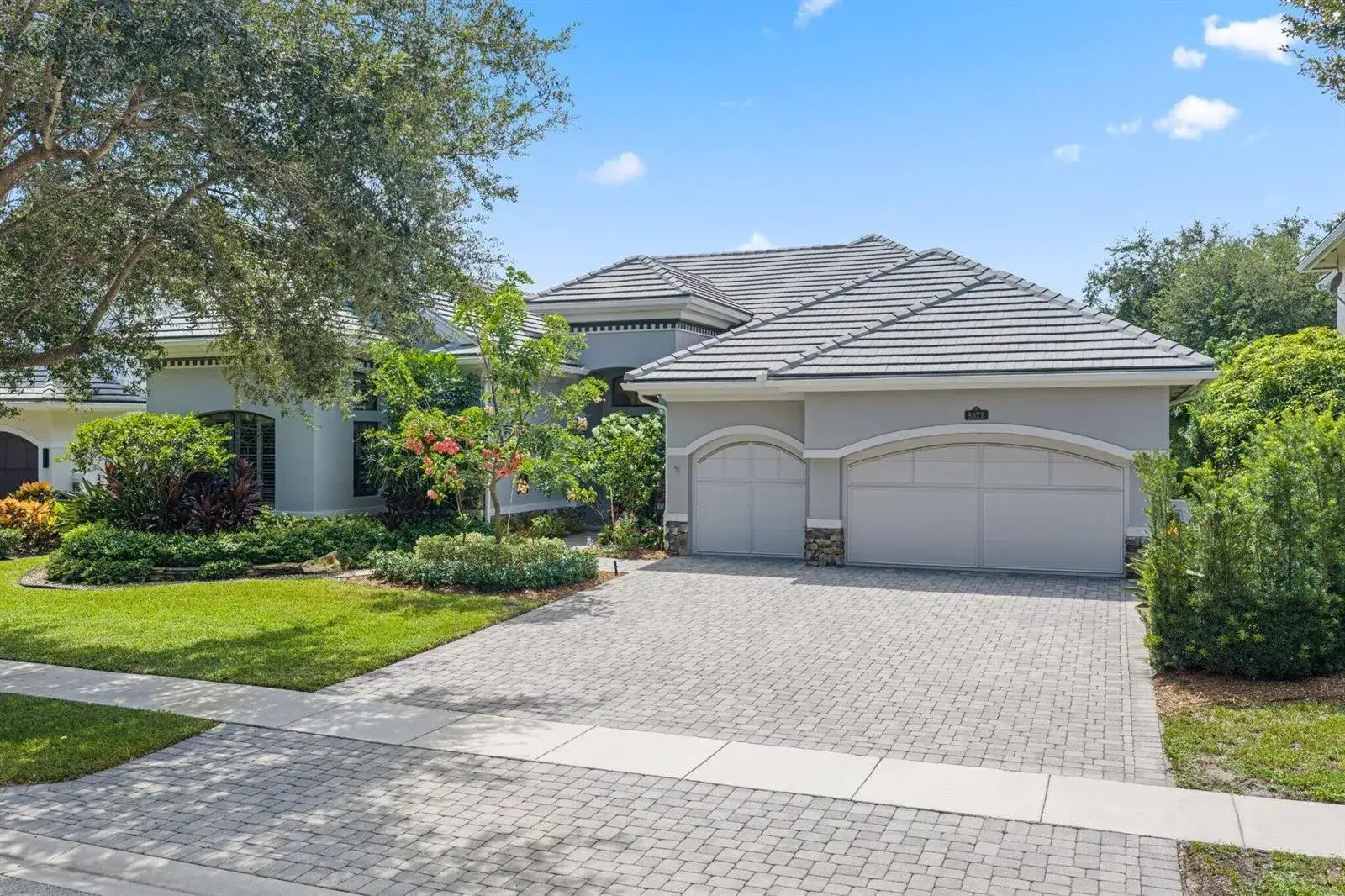 5 bedroom 3 bath Residential for sale at 8977 Stone Pier Drive, Boynton Beach FL 33472