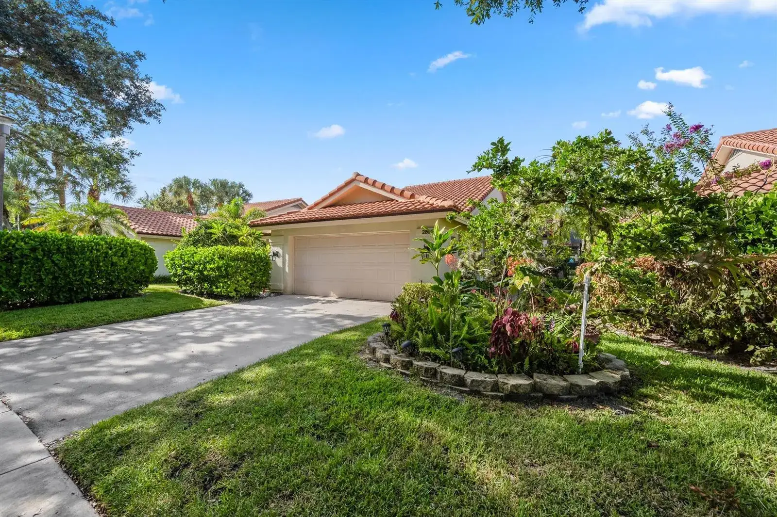 3 bedroom 2 bath Residential for sale at 2895 FARRAGUT Lane, West Palm Beach FL 33409