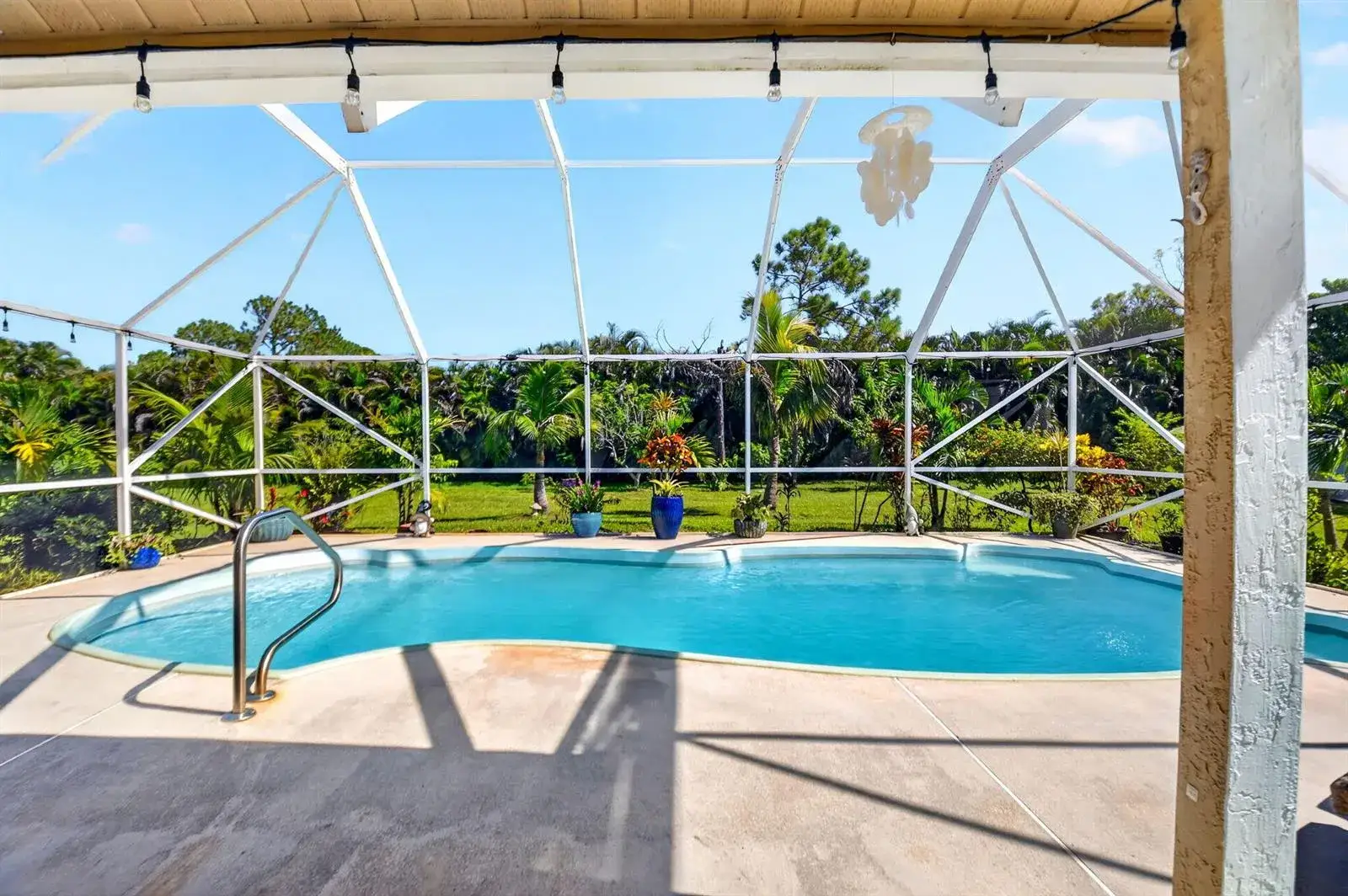 4 bedroom 2 bath Residential for sale at 17855 89th Place N, Loxahatchee FL 33470