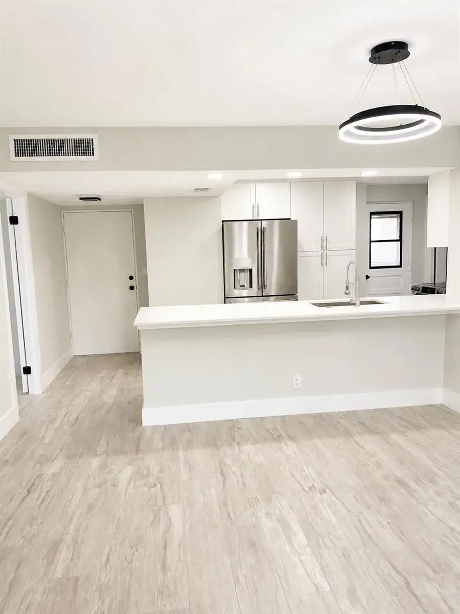 3 bedroom 2 bath Residential for sale at 6461 NW 2nd Avenue # 5050, Boca Raton FL 33487