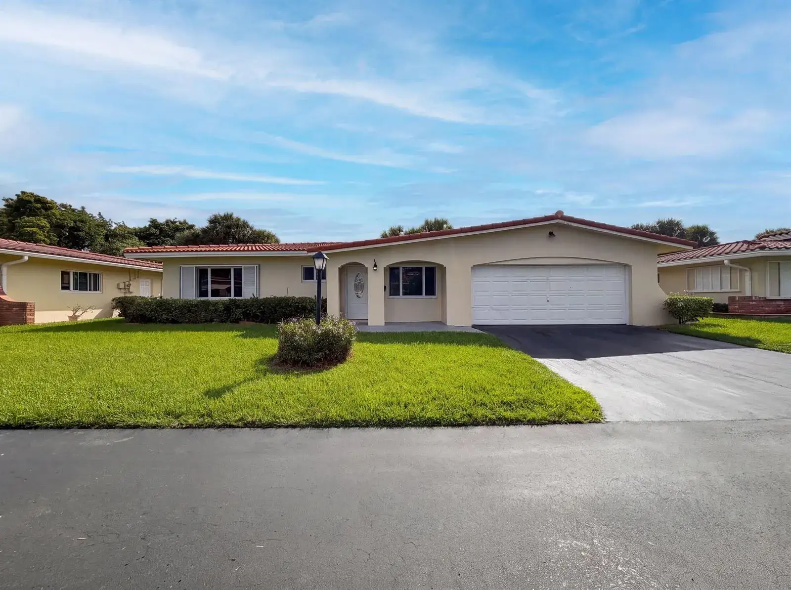3 bedroom 2 bath Residential for sale at 4360 12th, Deerfield Beach FL 33064