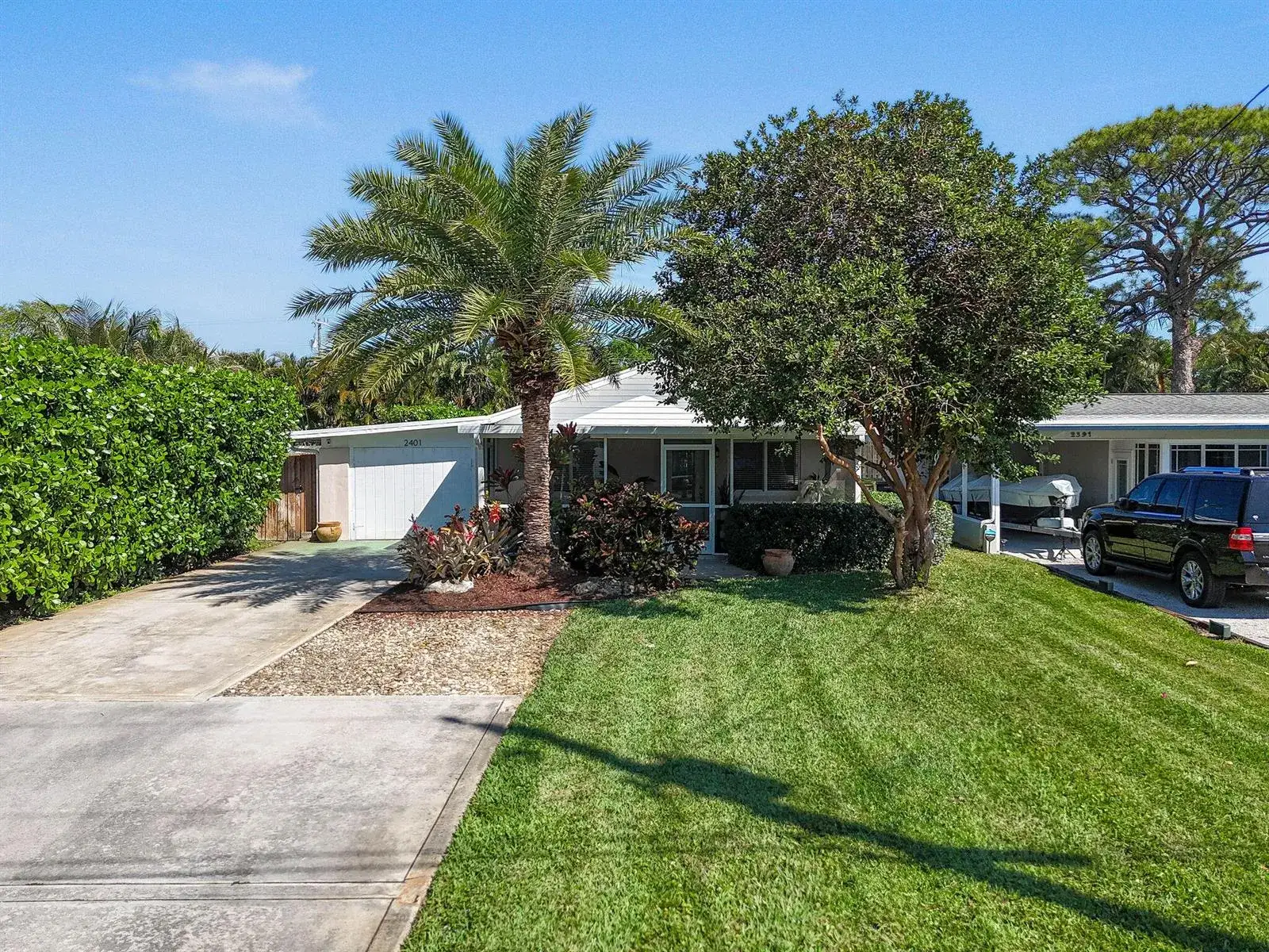 2401 COUNTRY OAKS, Palm Beach Gardens FL 33410