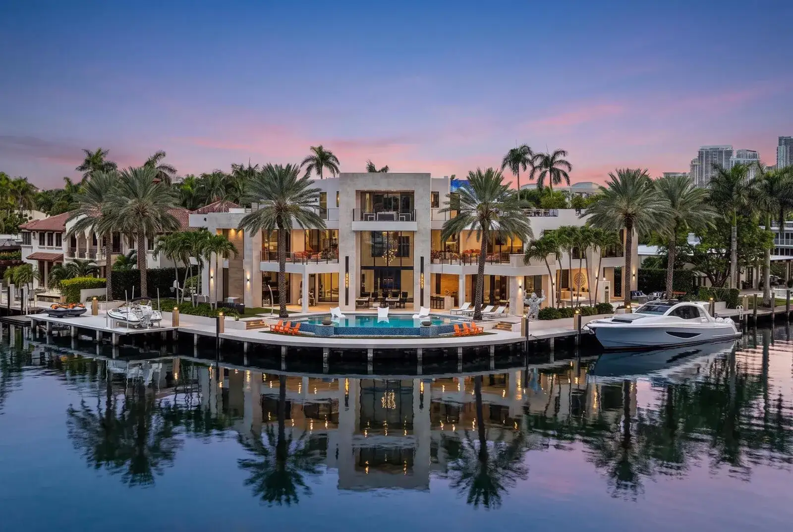 7 bedroom 9 bath Residential for sale at 200 Fiesta Way, Fort Lauderdale FL 33301