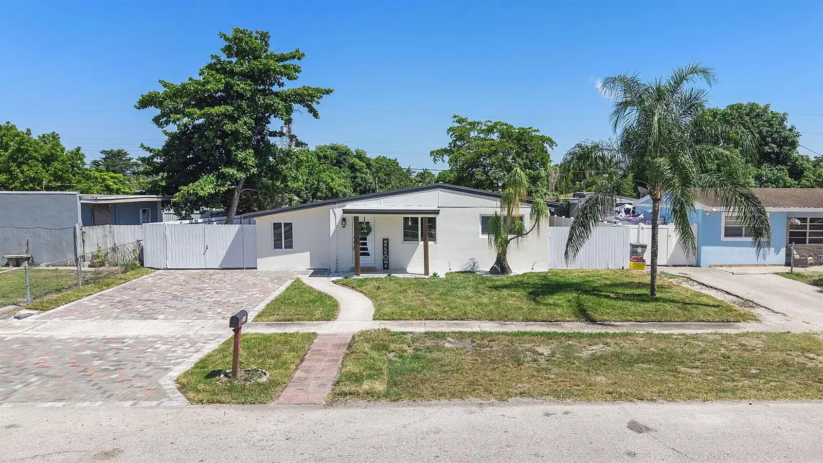 4 bedroom 2 bath Residential for sale at 416 Tuskegee Drive, Lake Worth FL 33462