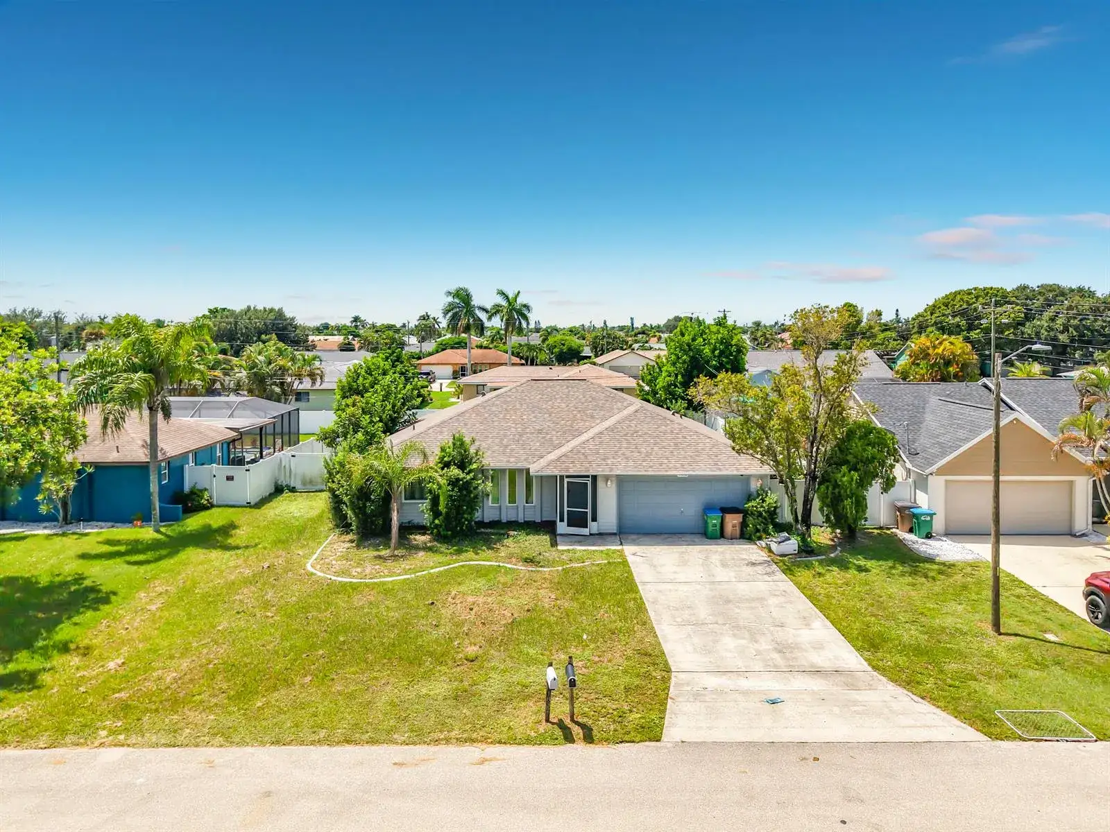 3 bedroom 2 bath Residential for sale at 1832 SE Van Loon Terrace, Cape Coral FL 33990