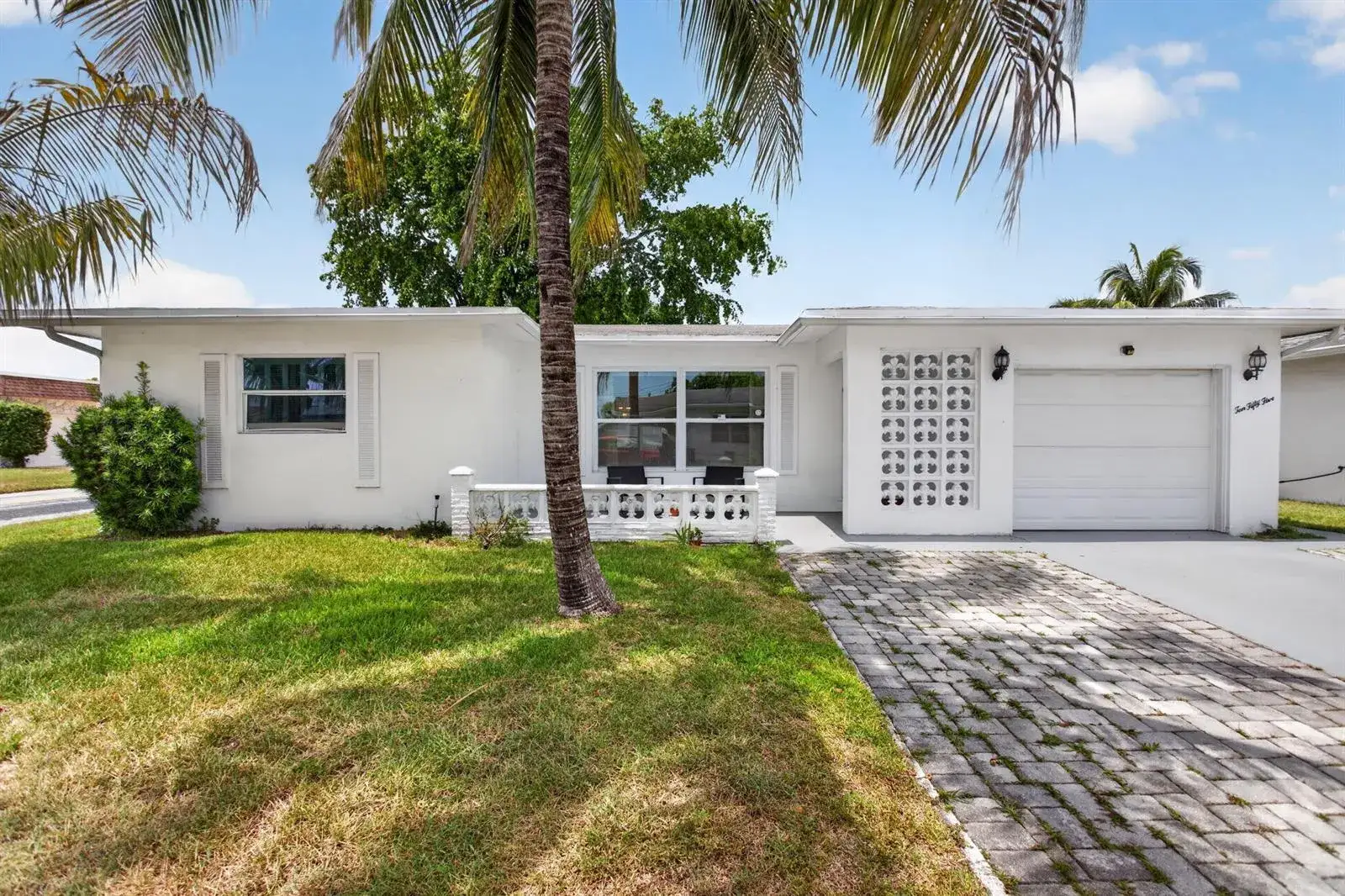 2 bedroom 2 bath Residential for sale at 1055 NW 72ND Terrace NW, Margate FL 33063