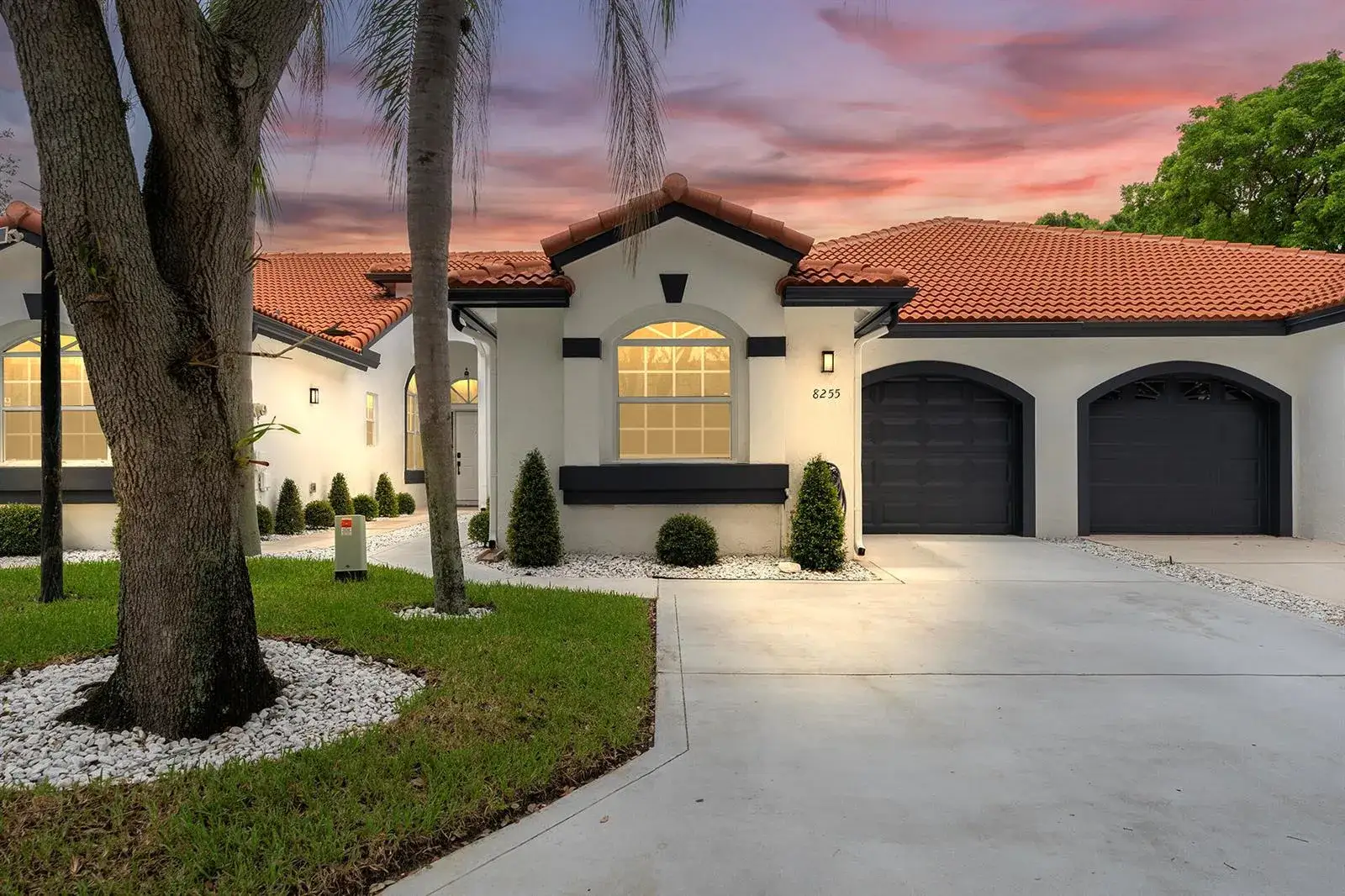 3 bedroom 2 bath Residential for sale at 8255 Via Bella, Boca Raton FL 33496