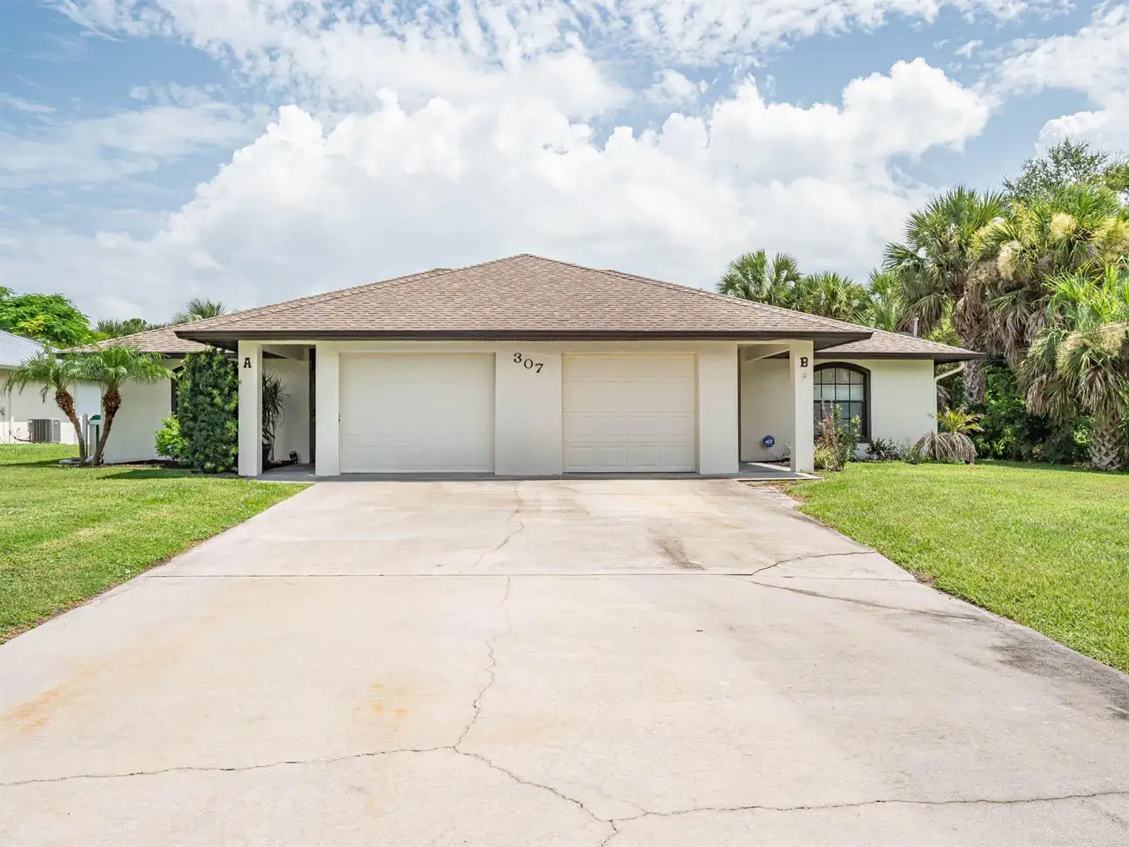 307 S WIMBROW Drive, Sebastian FL 32958