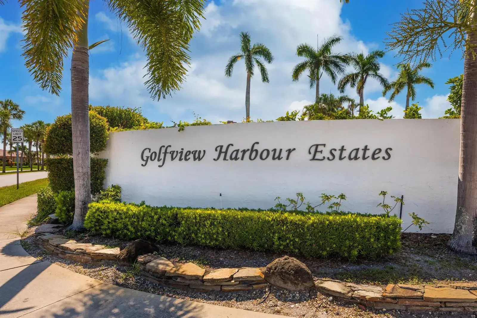 3 bedroom 2 bath Residential for sale at 1315 SW 25TH Avenue, Boynton Beach FL 33426