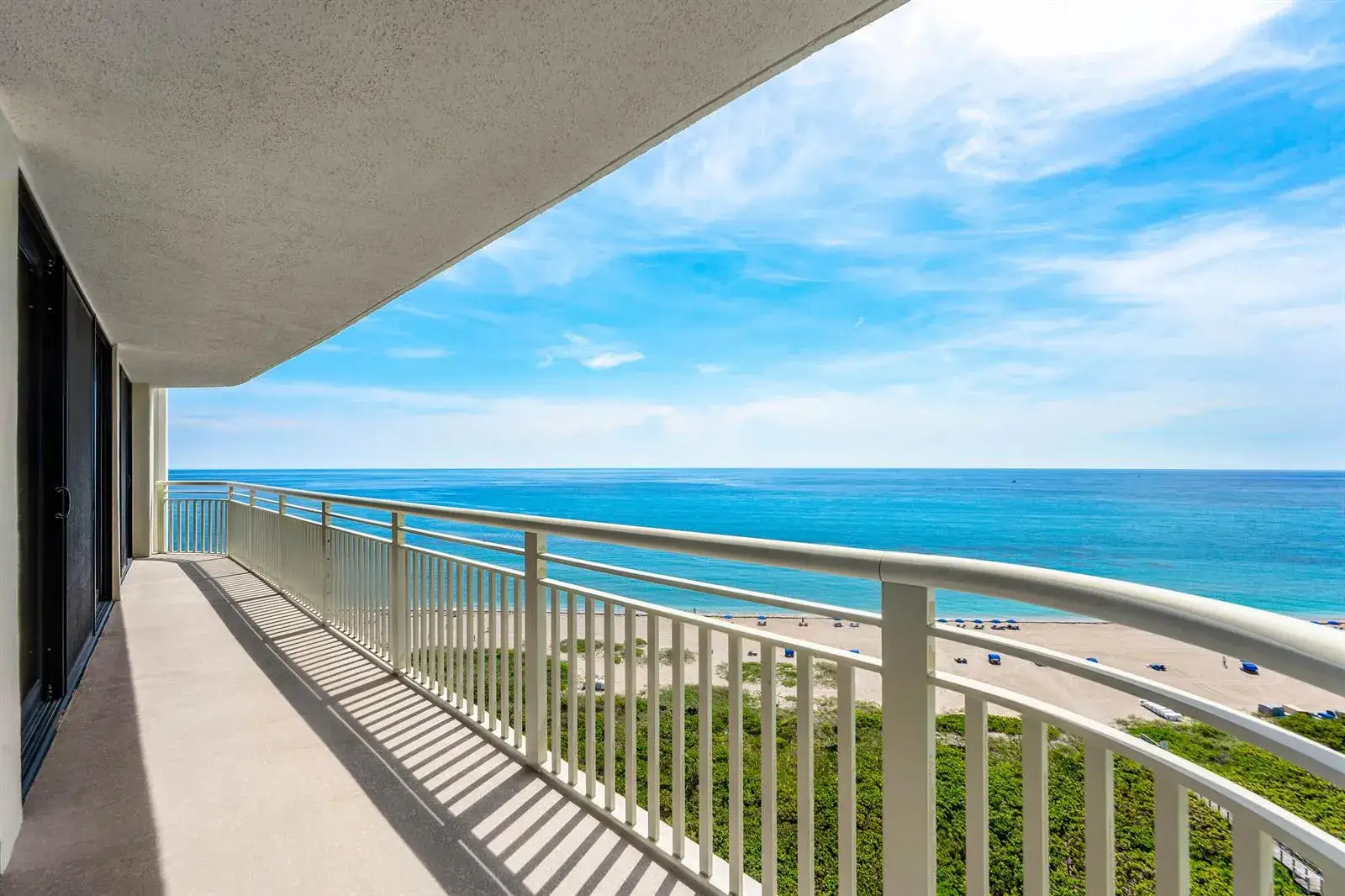 2 bedroom 2 bath Residential for sale at 3000 N Ocean Drive # 15C, Singer Island FL 33404