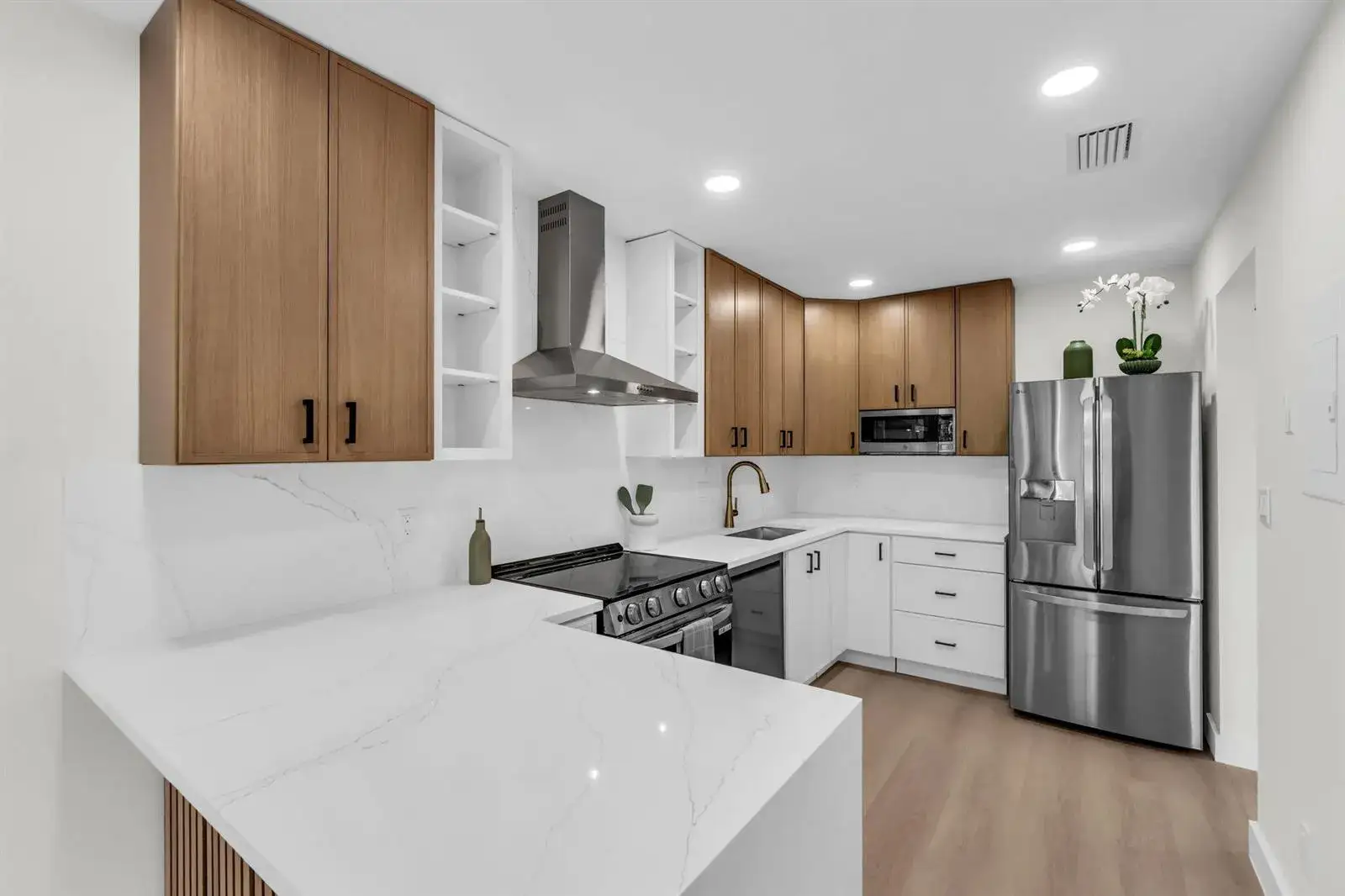 3 bedroom 2 bath Residential for sale at 176 NW 106th Terrace, Pembroke Pines FL 33026