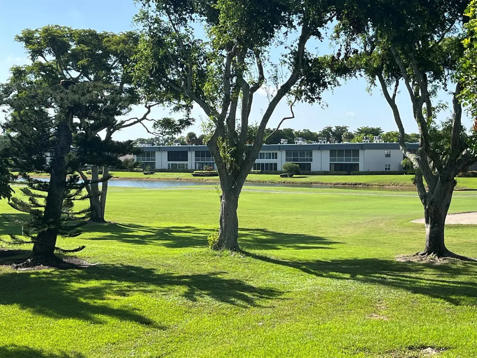 2 bedroom 2 bath Residential for sale at 93 Normandy B, Delray Beach FL 33484