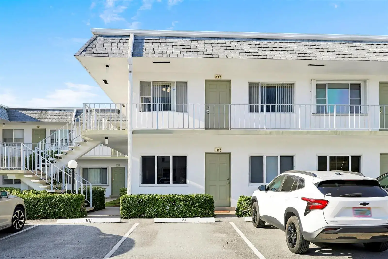 2 bedroom 1 bath Residential for sale at 2920 Cynthia Lane # 202, FL 33461
