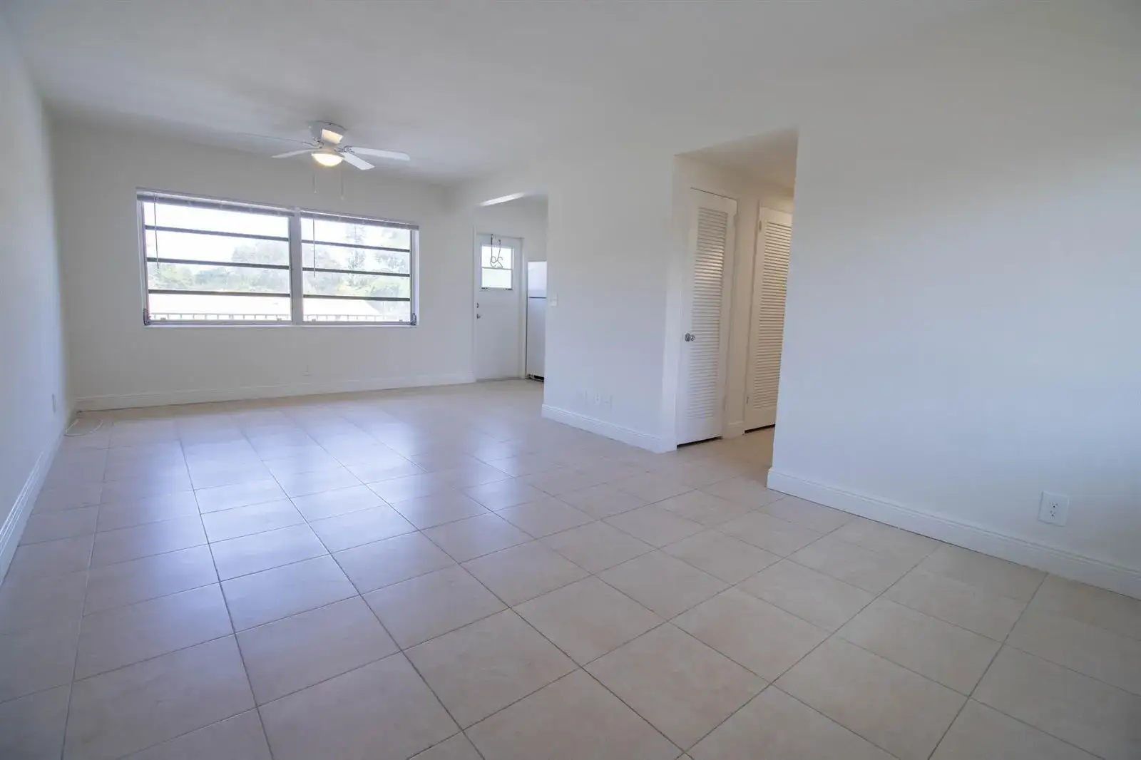 2 bedroom 1 bath Residential Lease for rent at 1855 ADAMS # 29, Hollywood FL 33020
