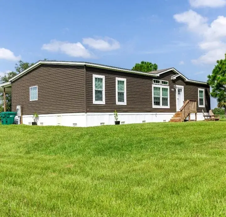 3 bedroom 2 bath Residential for sale at 5729 US-98, Okeechobee FL 34972