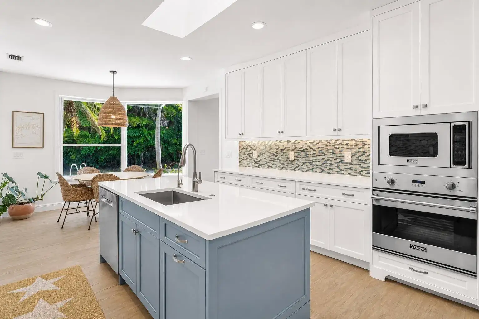 5 bedroom 3 bath Residential for sale at 2815 HAMPTON Circle E, Delray Beach FL 33445