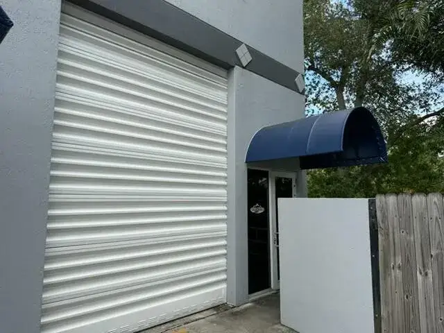 Commercial Sale for sale at 3000 RAVENSWOOD Road # 6A, Dania Beach FL 33312