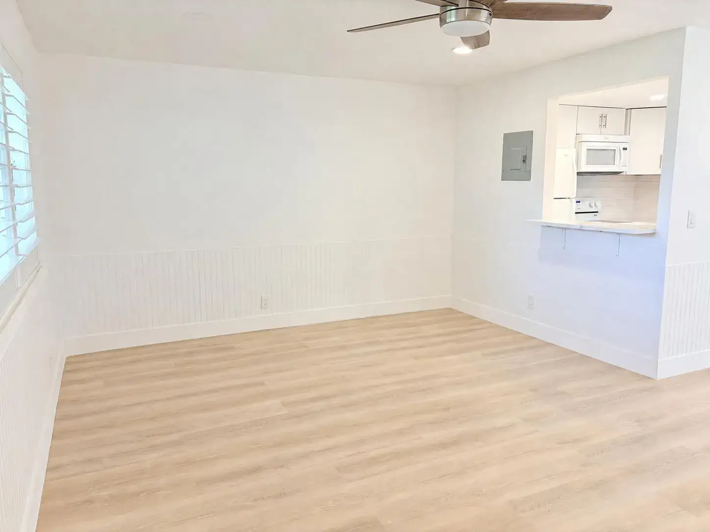 1 bedroom 1 bath Residential for sale at 251 Flanders F, Delray Beach FL 33484