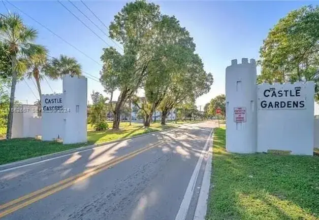 1 bedroom 1 bath Residential for sale at 2251 NW 48th Terrace, Lauderhill FL 33313