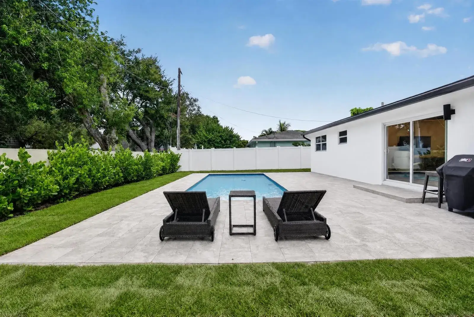3 bedroom 2 bath Residential for sale at 2521 Jaeger Drive, Delray Beach FL 33444