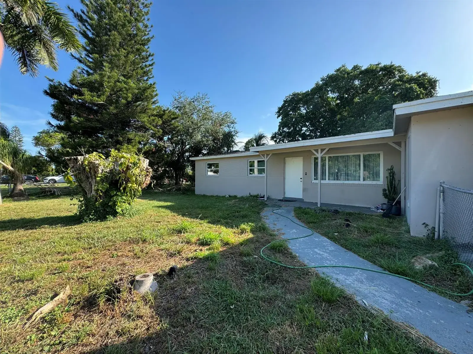4 bedroom 3 bath Residential for sale at 1624 BOARDMAN Avenue, West Palm Beach FL 33407