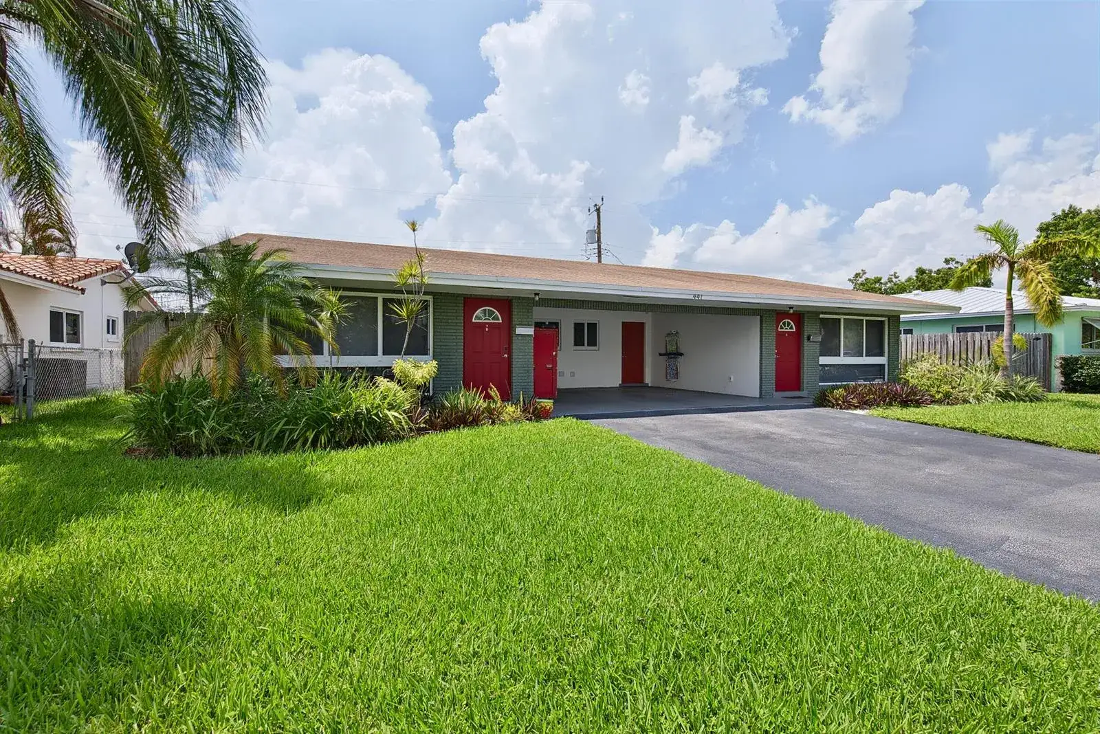 2 bedroom 1 bath Residential Lease for rent at 441 SE 1st Avenue # 1, Pompano Beach FL 33060