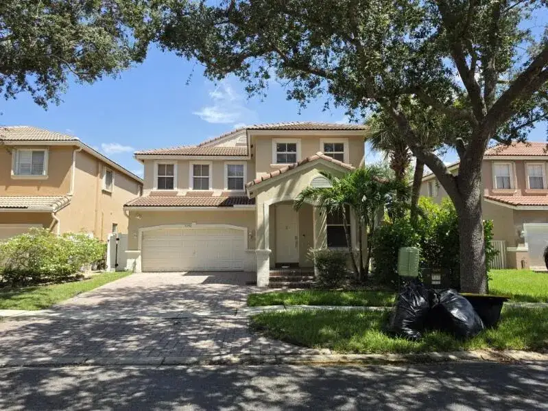 5 bedroom 3 bath Residential for sale at 5292 Sancerre Circle, Lake Worth FL 33463