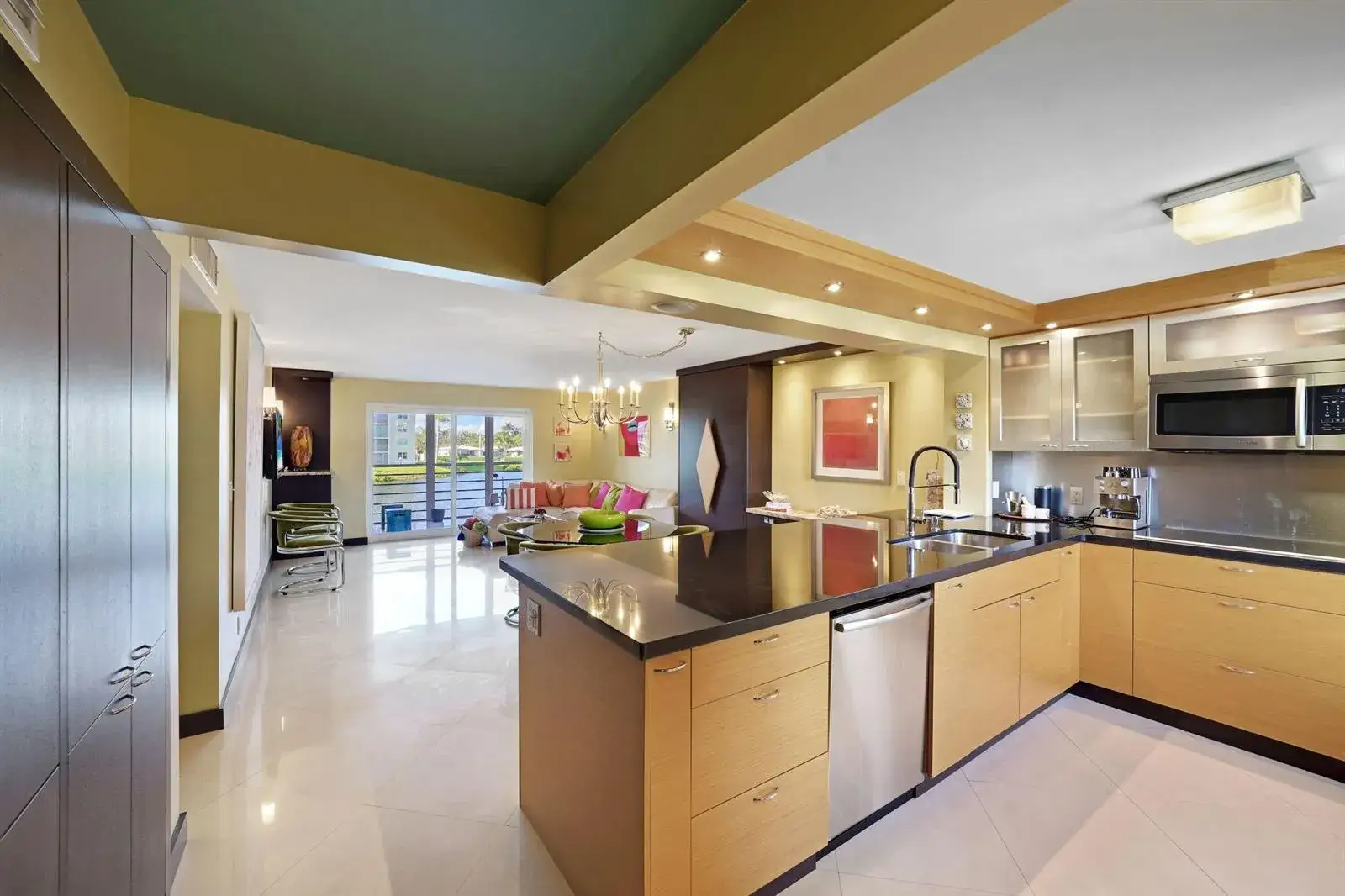 2 bedroom 2 bath Residential for sale at 311 SE 3RD Street SE # 207, Dania Beach FL 33004