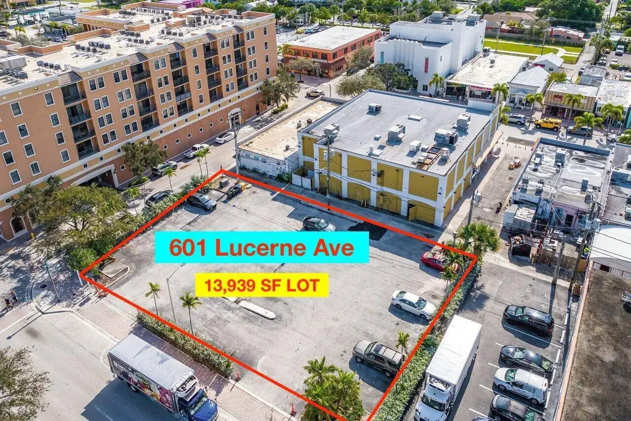 Commercial Land for sale at 601 Lucerne Avenue, FL 33460