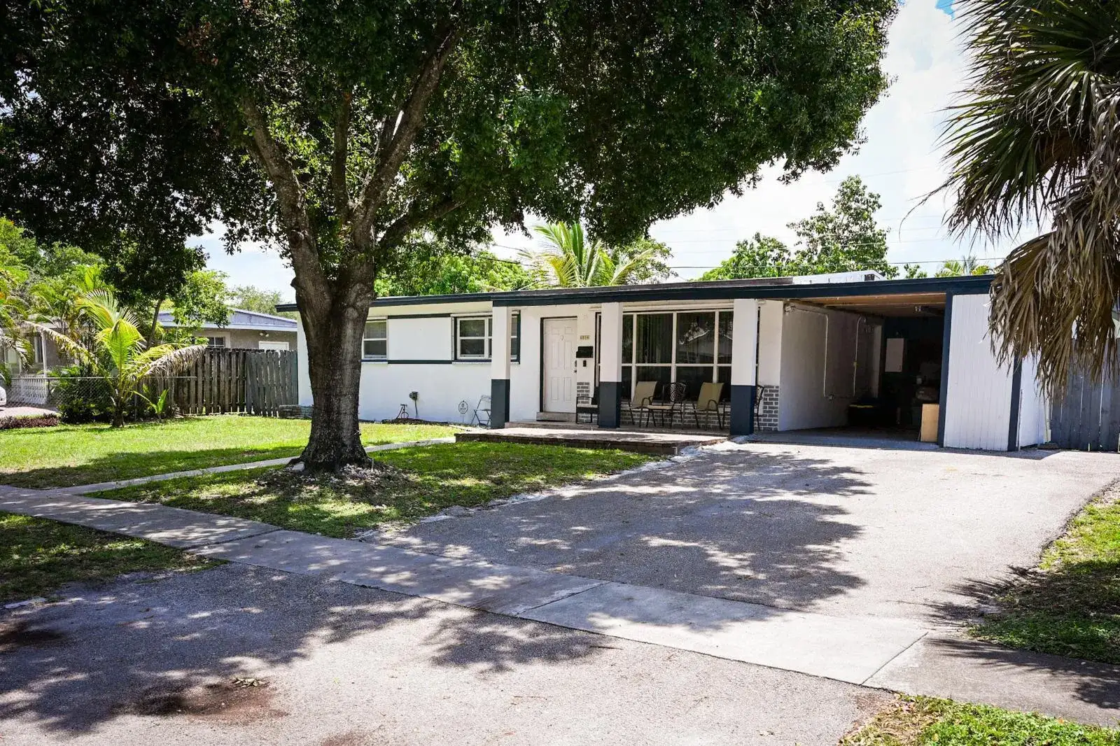 4 bedroom 2 bath Residential for sale at 6814 NW 14TH Street, Plantation FL 33313