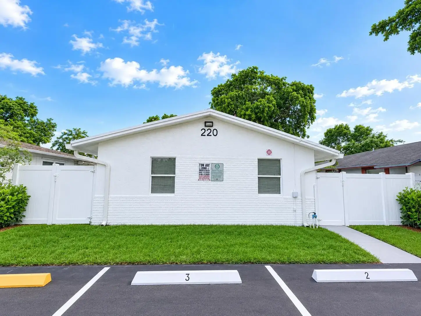 2 bedroom 1 bath Residential Lease for rent at 220 NW 12TH Court # 2, Pompano Beach FL 33060