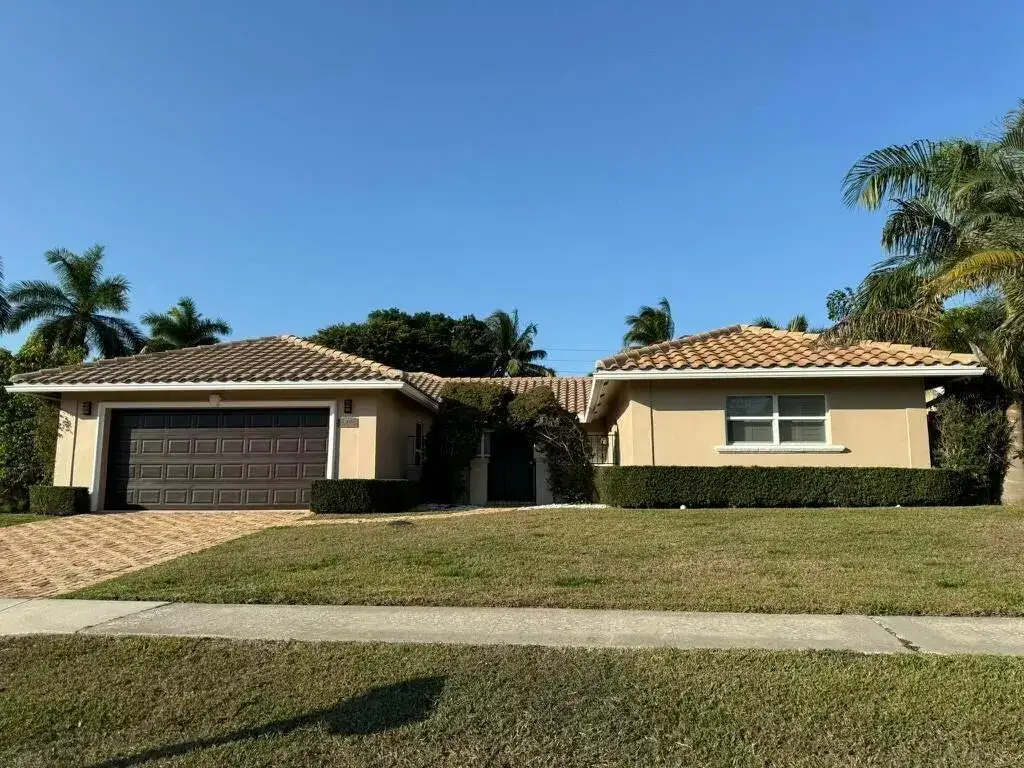 3 bedroom 2 bath Residential for sale at 5777 WIND DRIFT Lane, Boca Raton FL 33433