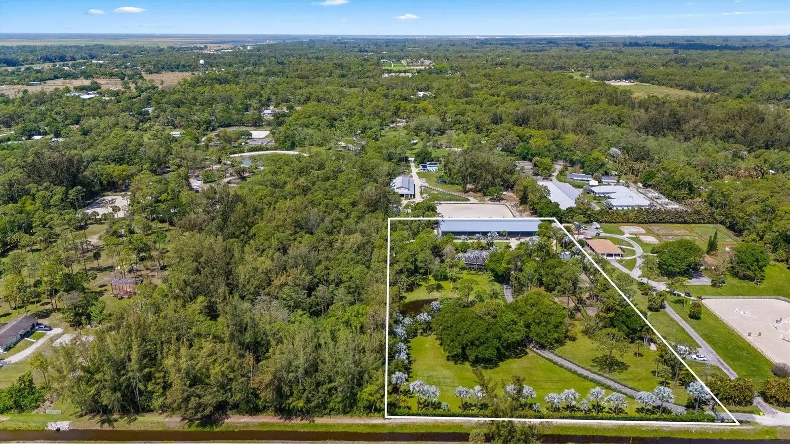 2 bedroom 2 bath Residential for sale at 1037 F Road, FL 33470