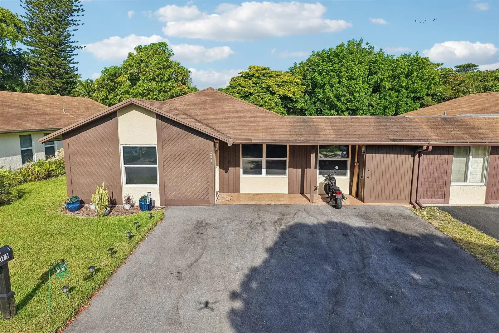 4 bedroom 2 bath Residential for sale at 2075 SW 72ND Avenue, Davie FL 33317