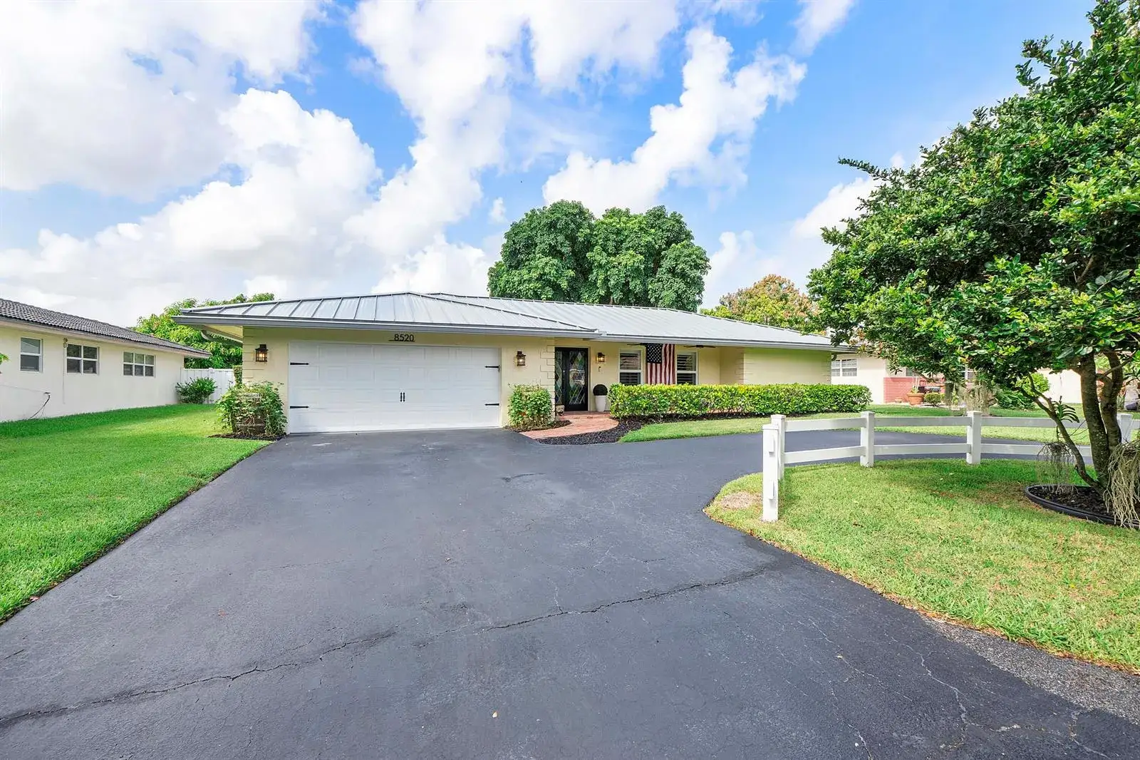 4 bedroom 2 bath Residential for sale at 8520 NW 29th Drive, Coral Springs FL 33065