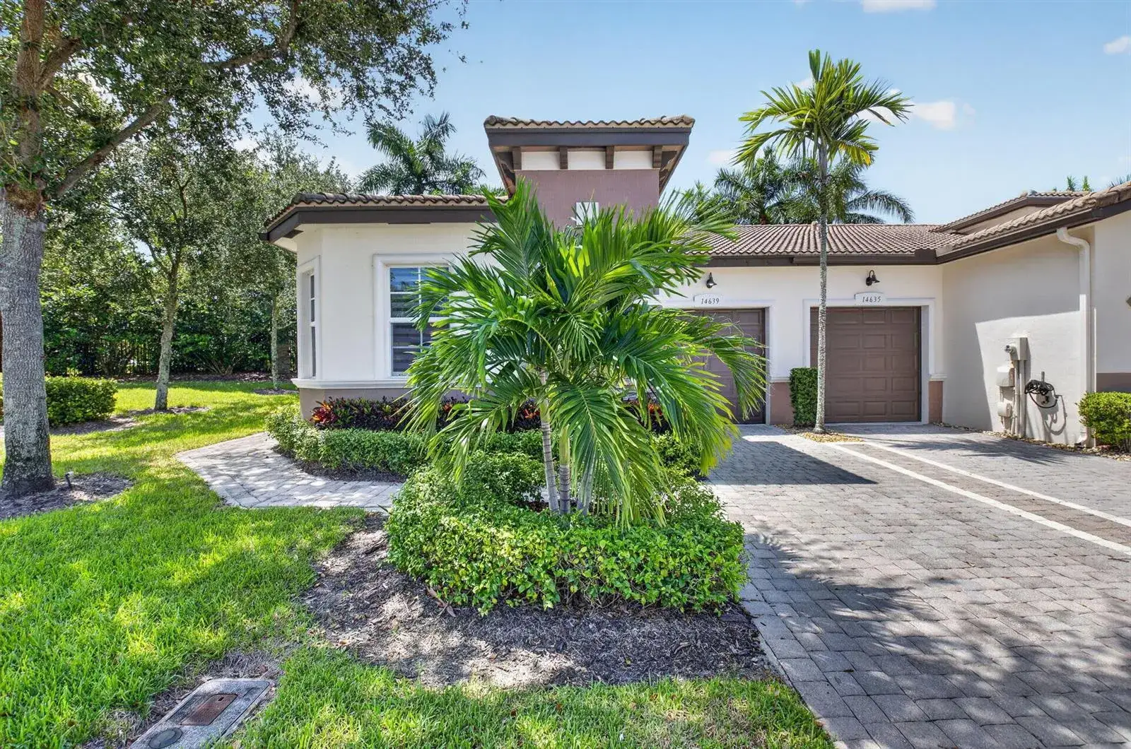 2 bedroom 2 bath Residential for sale at 14639 Barletta Way, Delray Beach FL 33446