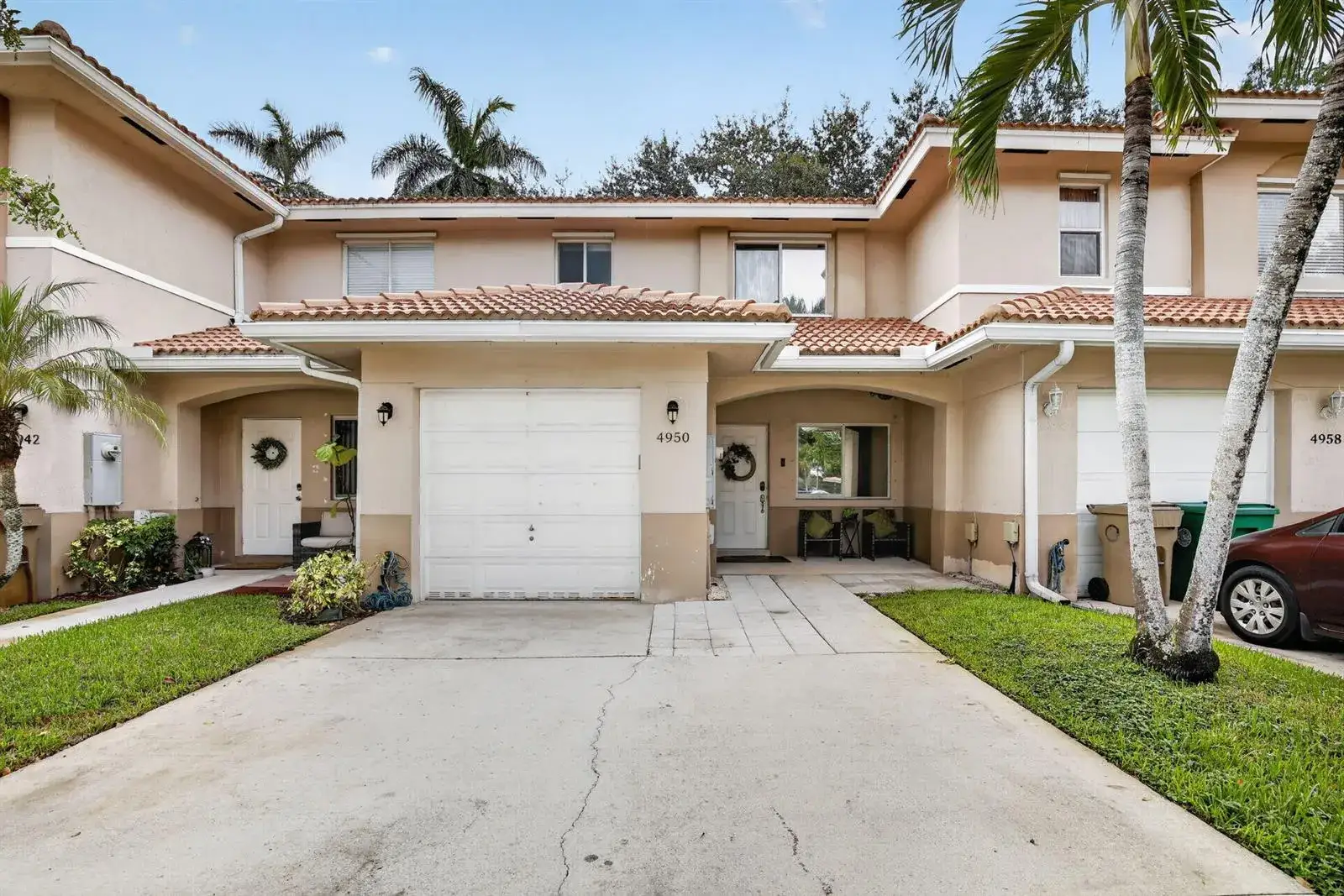 2 bedroom 2 bath Residential for sale at 4950 PALM GARDEN Lane, Davie FL 33314