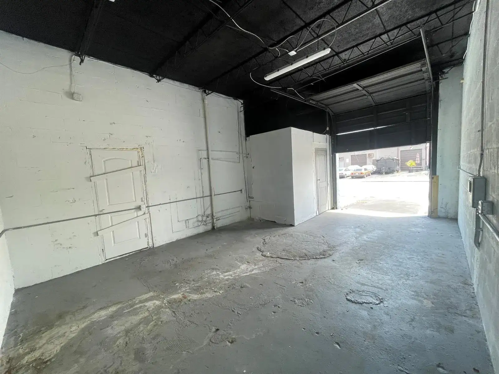 Commercial Sale for sale at 823 NW 45TH Street, Oakland Park FL 33309